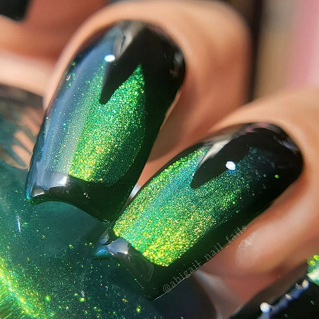 Cirque Colors Mood Ring nagellack magnetisk teal multikrom
