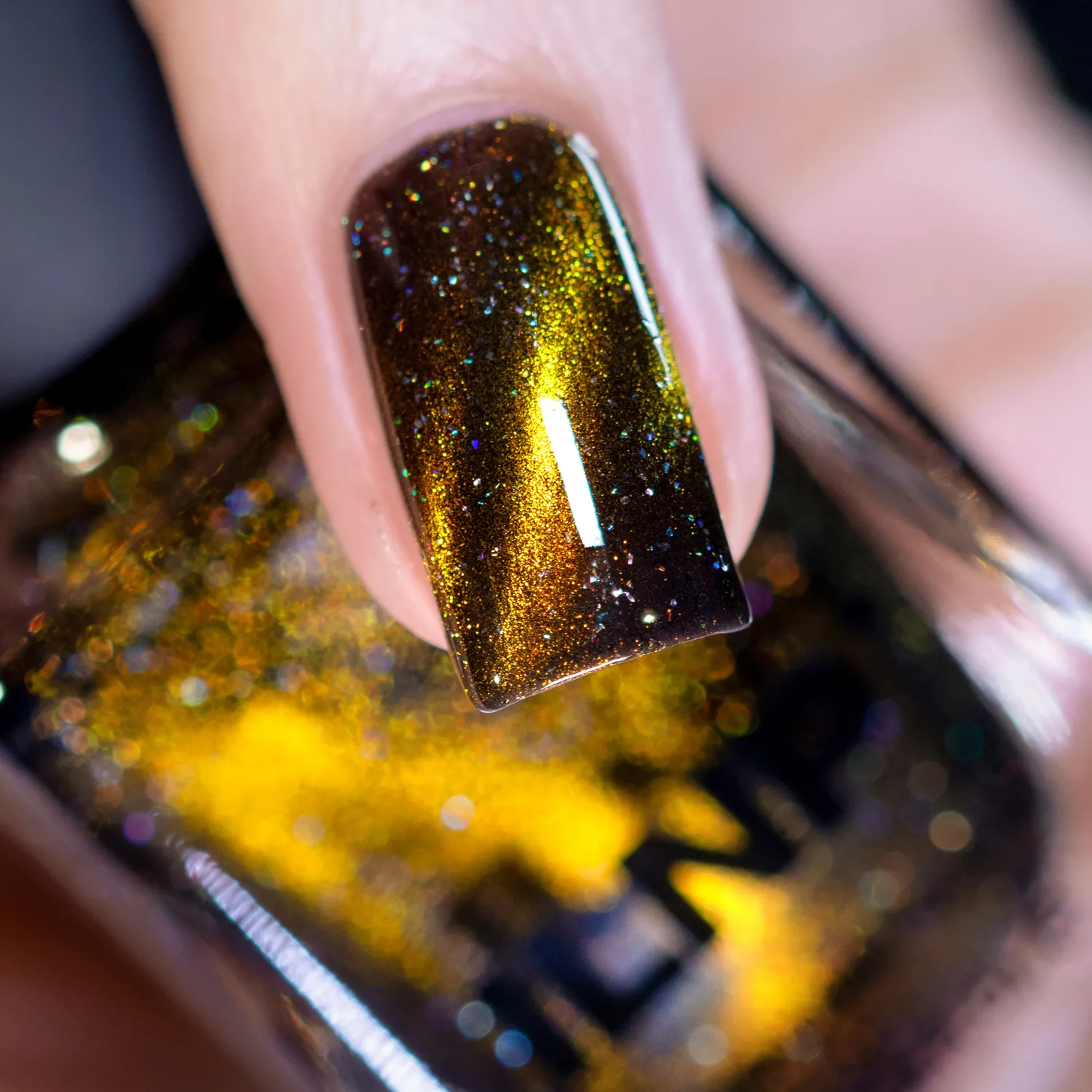 ILNP Nightlife Jackpot nagellack magnetisk guld
