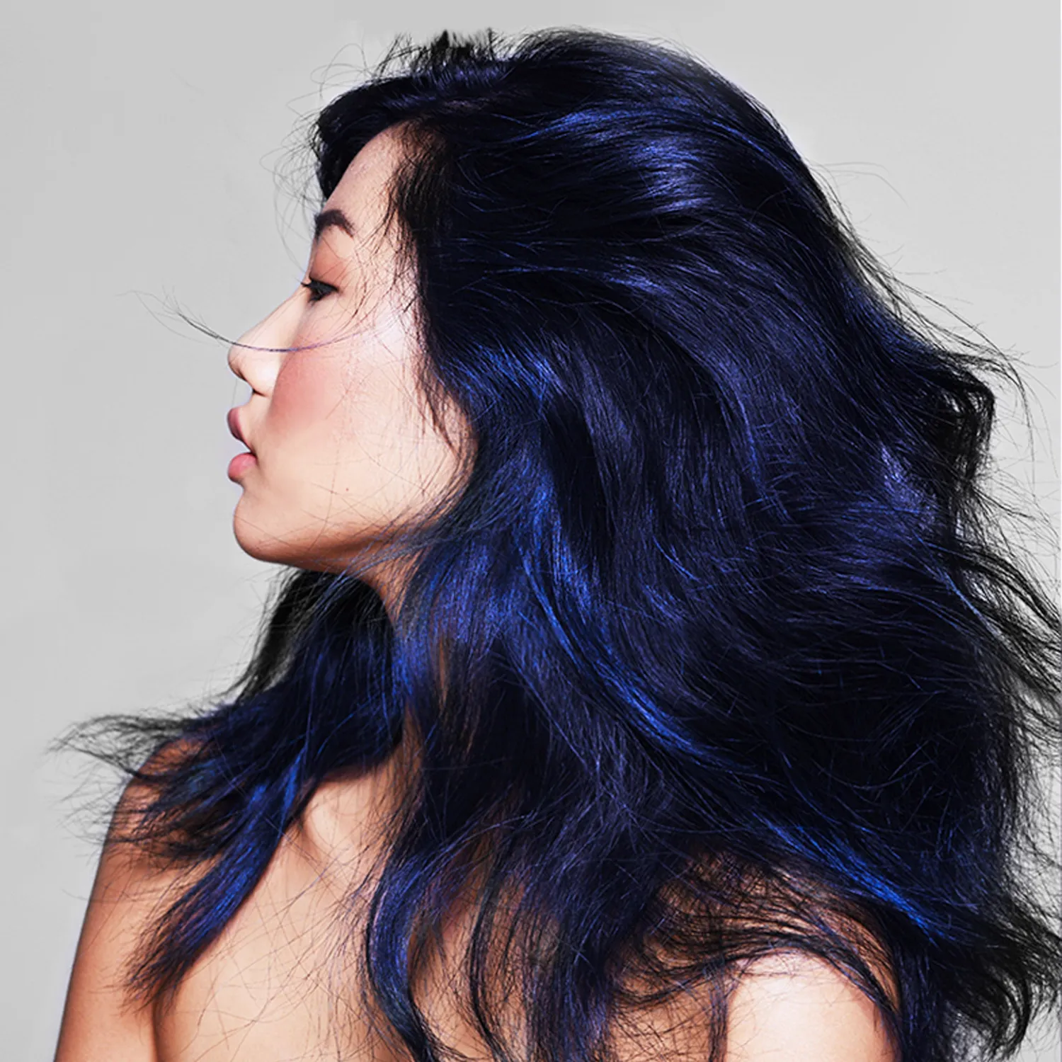 Iz Beauty Colorsmash Indigo hårspray 130ml mörkblå