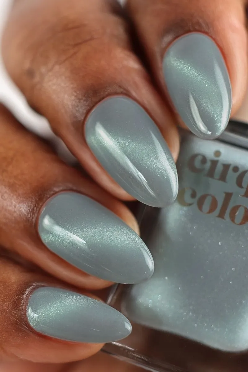 Cirque Colors Phantasm magnetlack ljus seafoam
