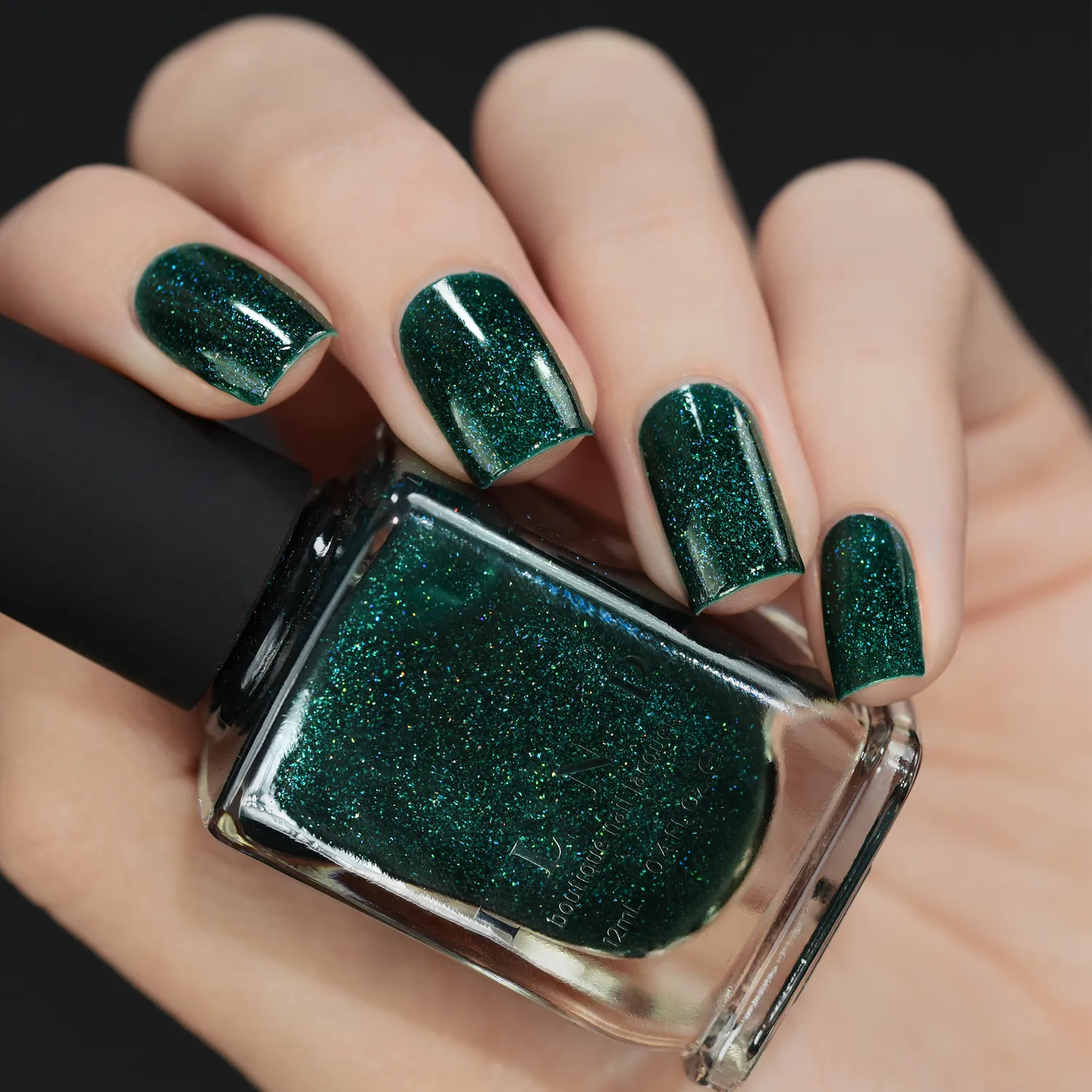 ILNP Fir Coat nagellack smaragdgrön holo