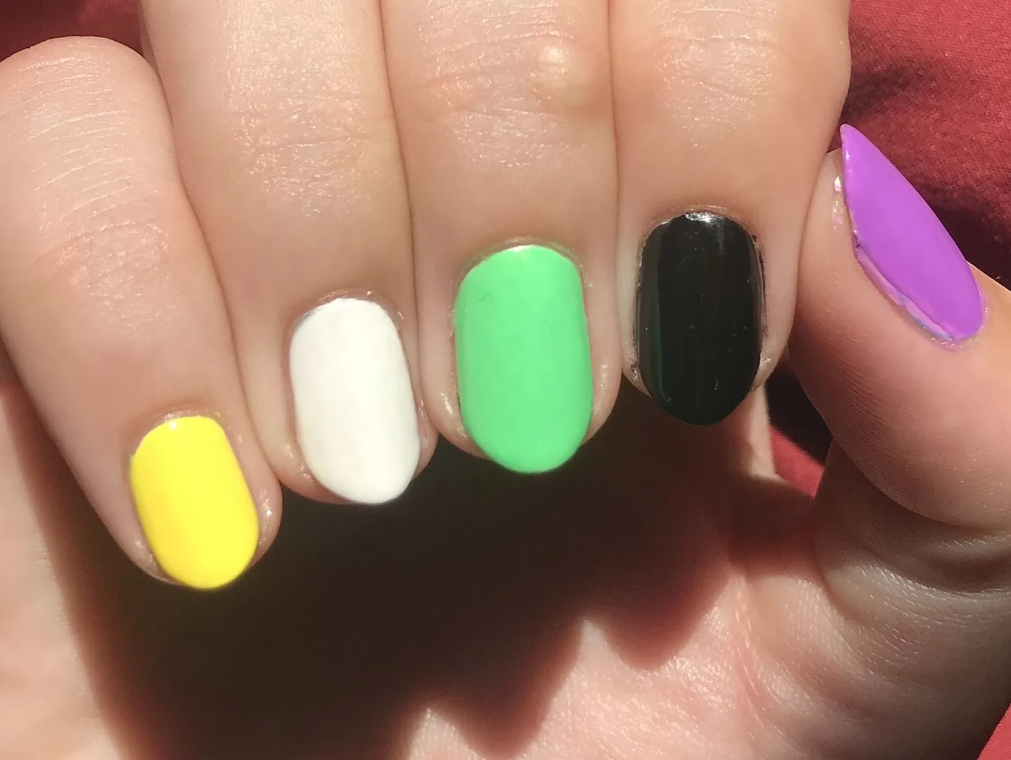 Cirque Colors Carpe Diem nagellack vit kräm