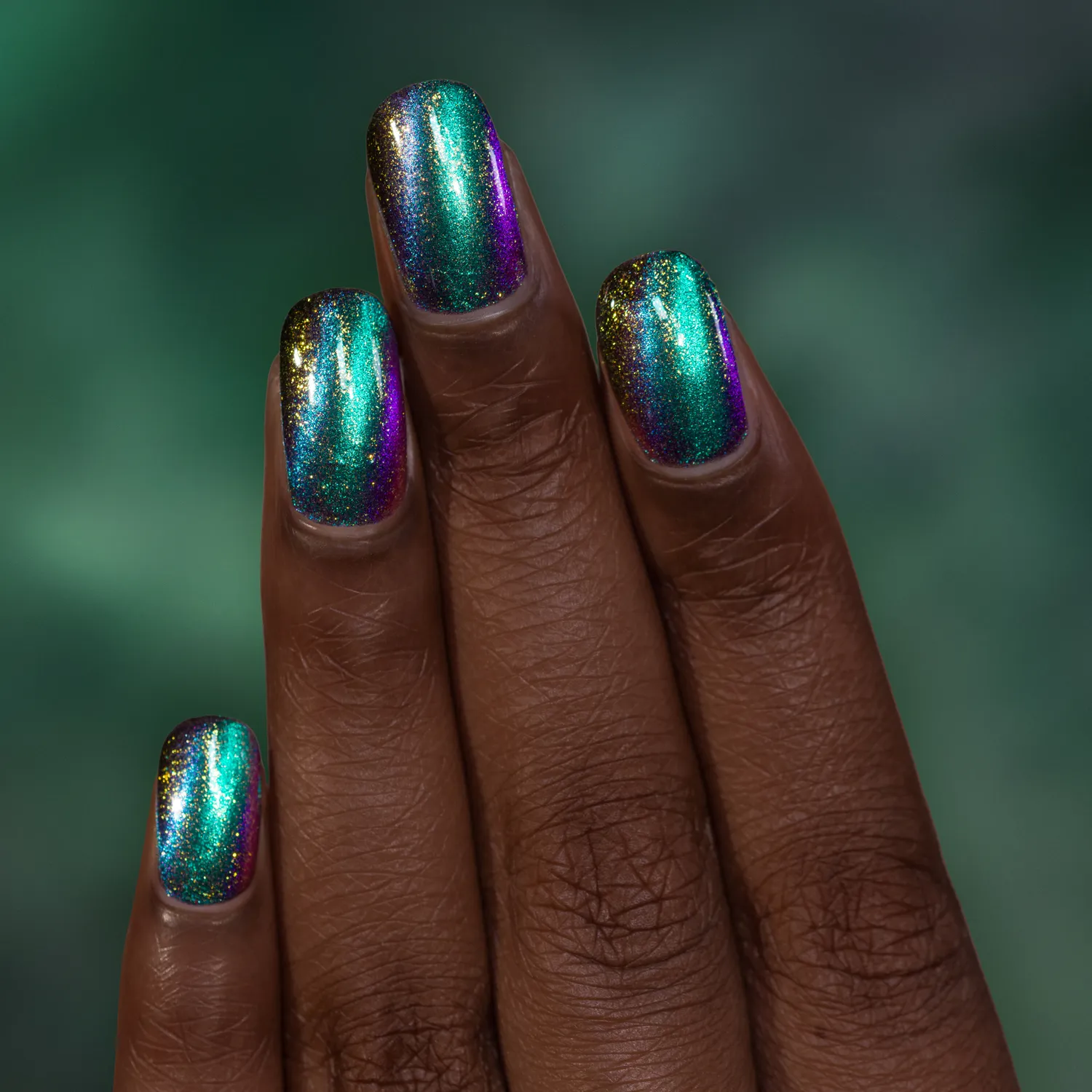 ILNP Twisted Electroshock magnetiskt nagellack effekt