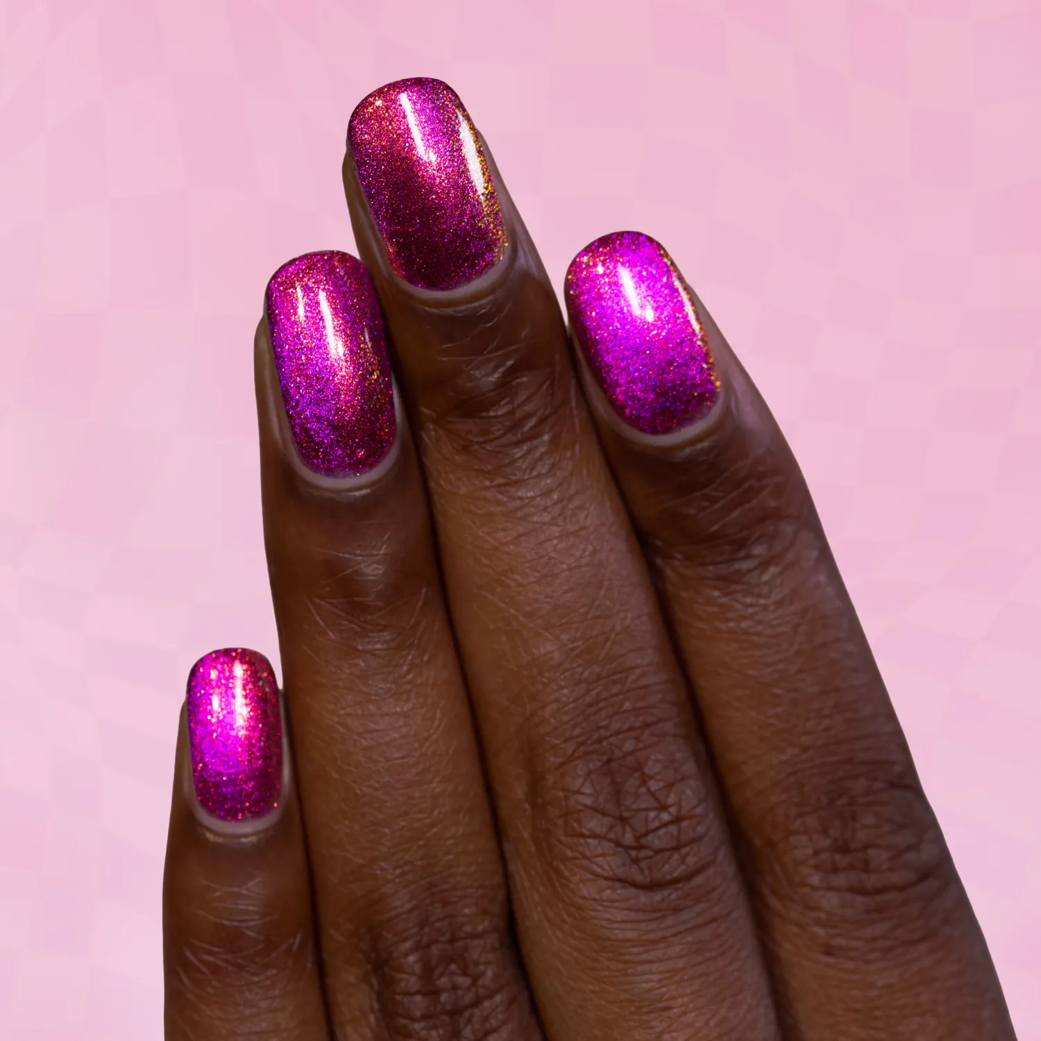 ILNP Illusions Misfit nagellack magenta magnetiskt
