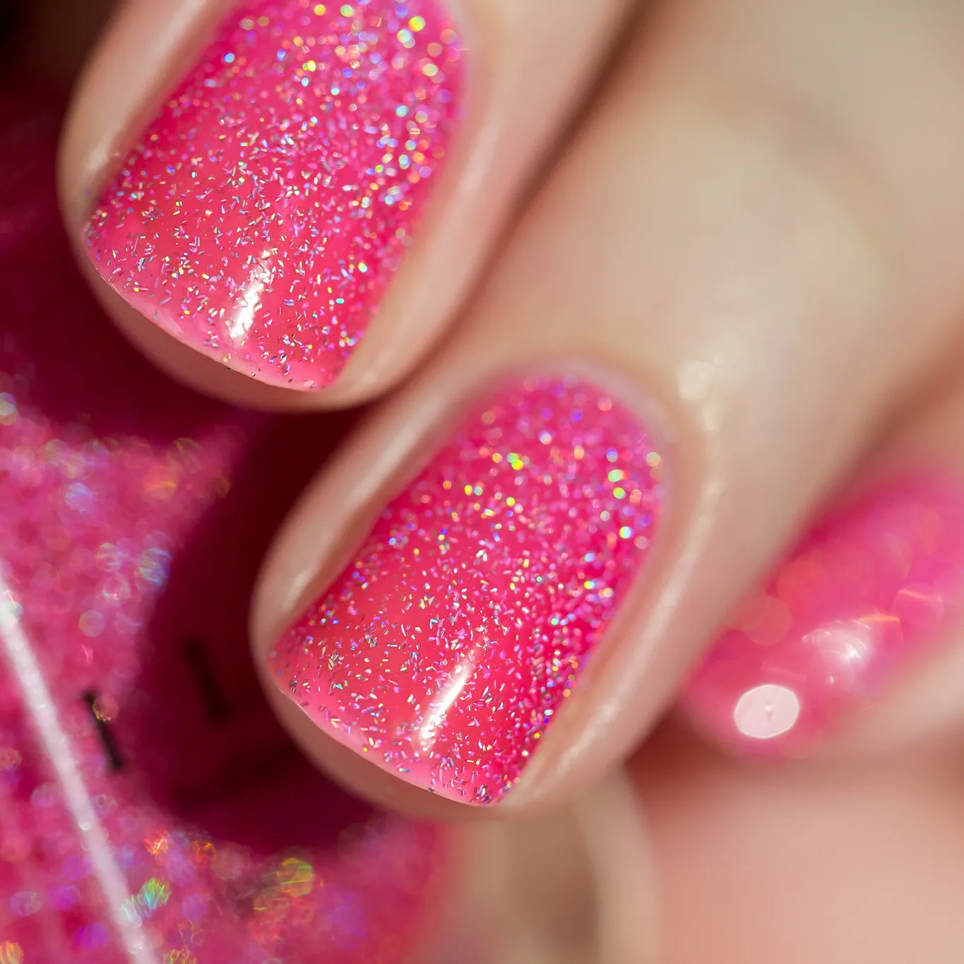 ILNP Misbehaving nagellack neonrosa holo jelly