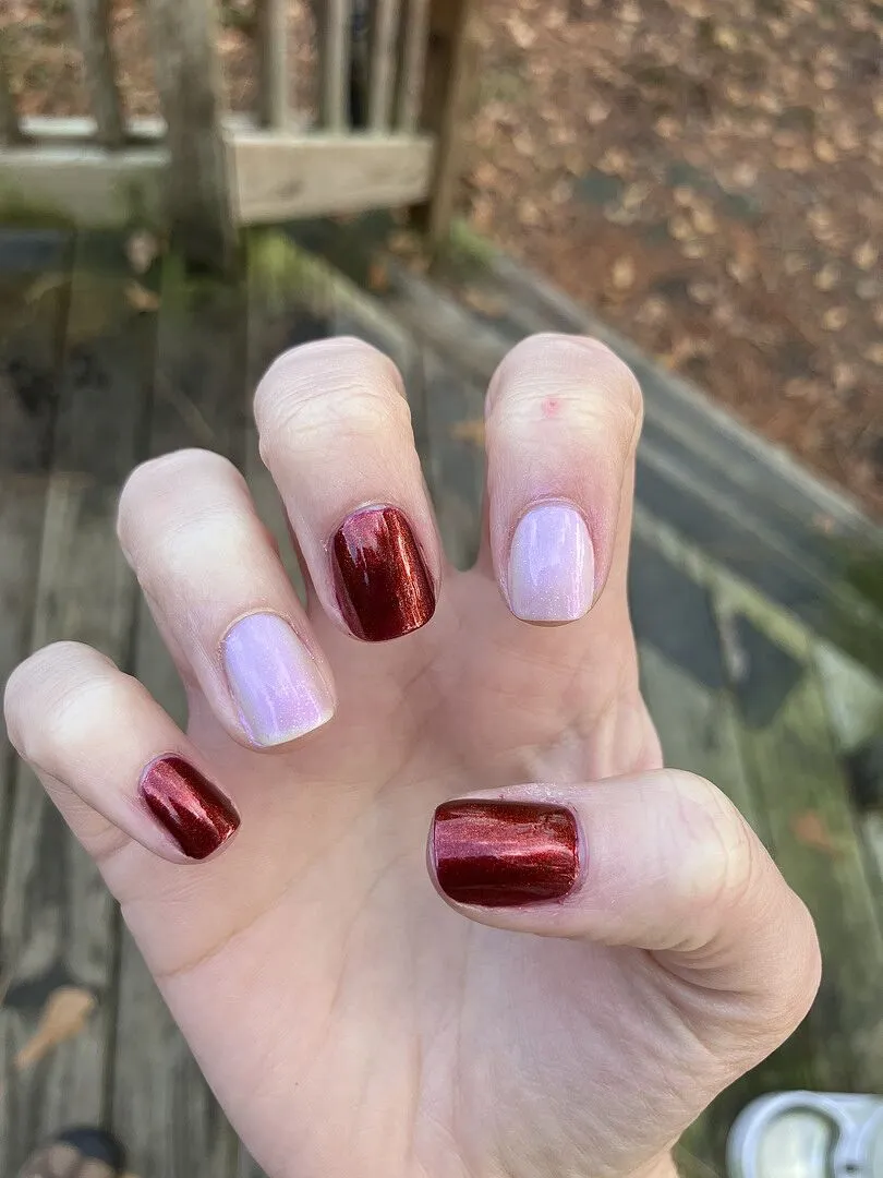 Cirque Colors Siren pärllack vit-lila hologlitter