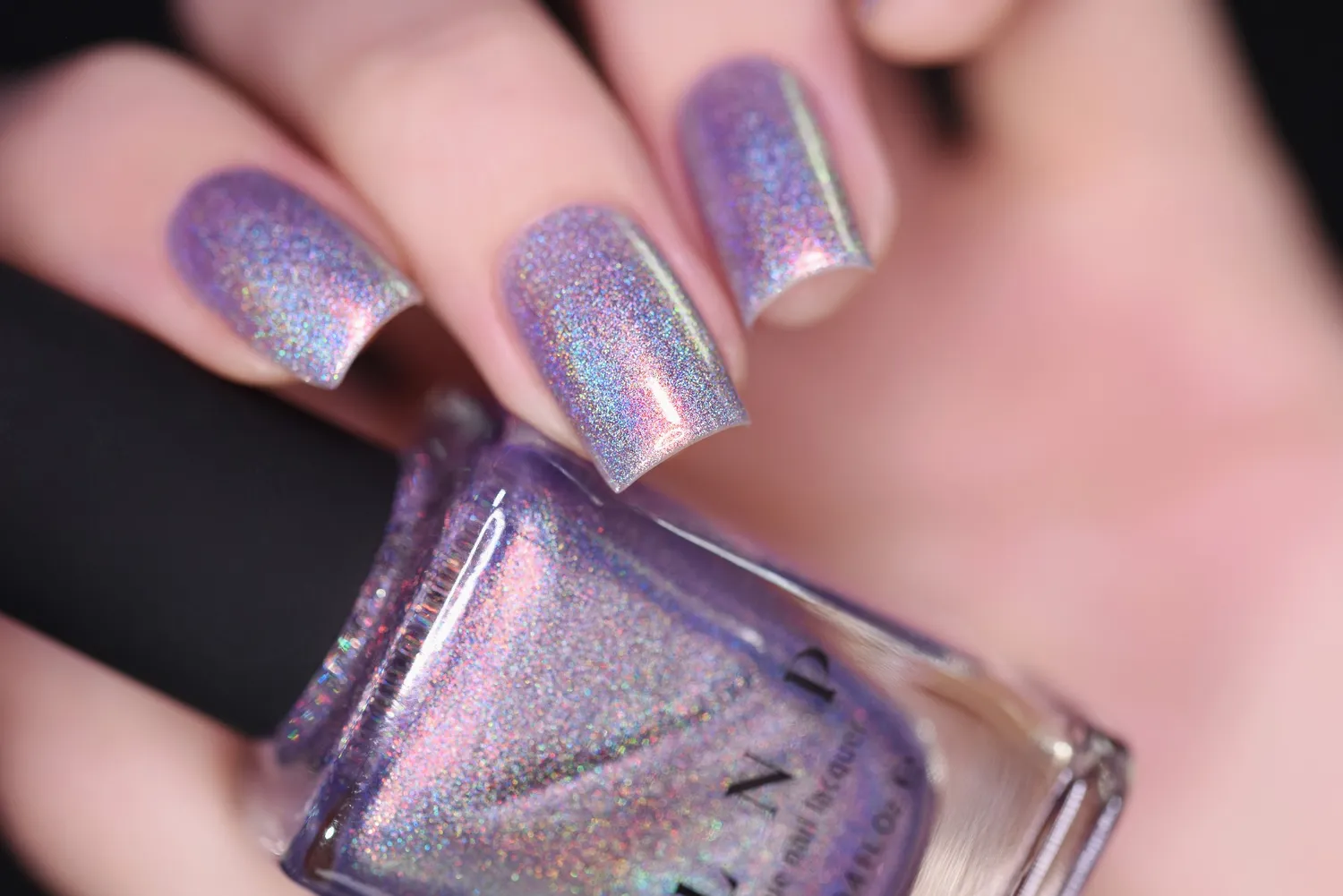 ILNP Heat Wave nagellack lila holografisk