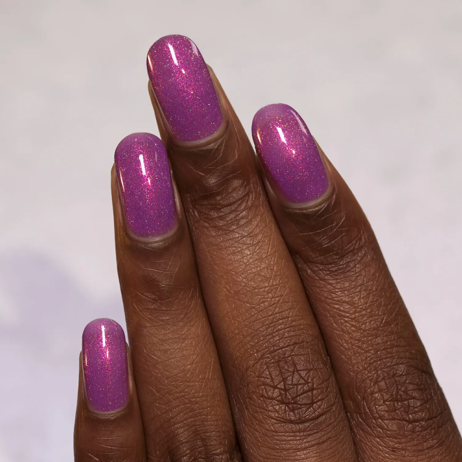 ILNP Charlotte nagellack ljus orkide med guldskimmer
