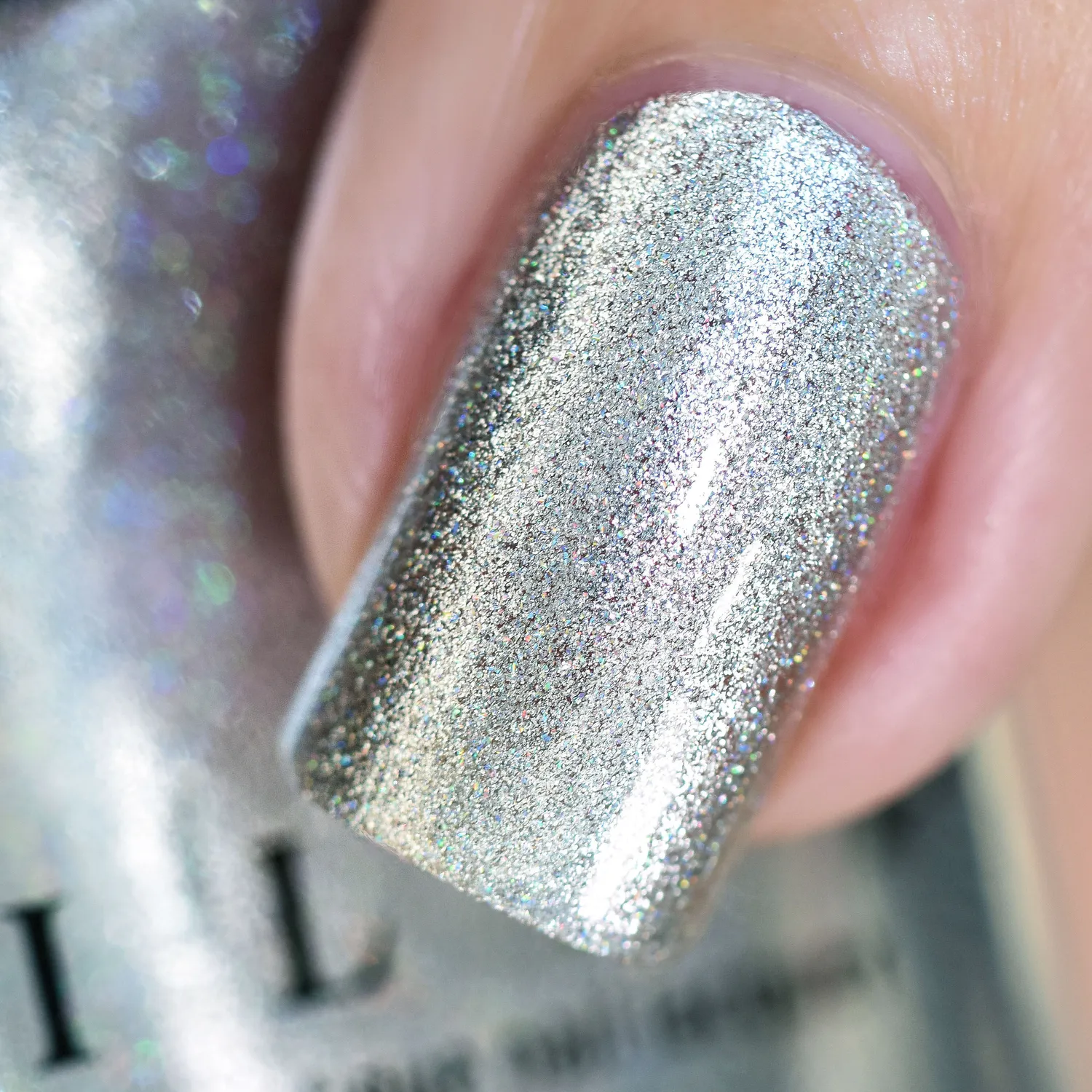 ILNP Avalanche nagellack silver holografiskt