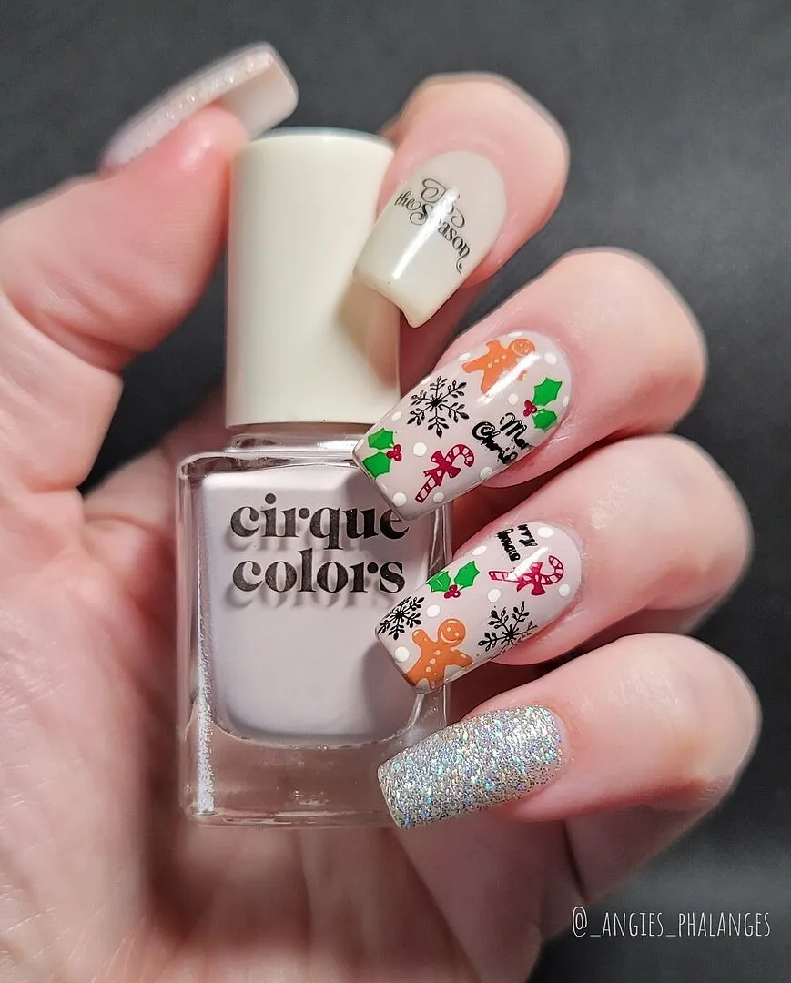 Cirque Colors Whitney nagellack dammig lilarosa crème