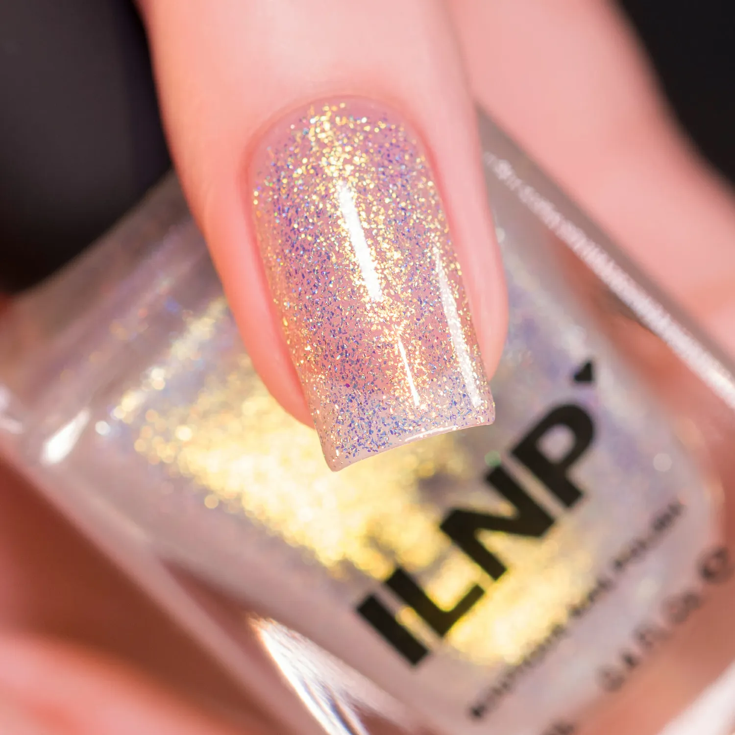ILNP Golden Hour Horizon nagellack guldskimmer