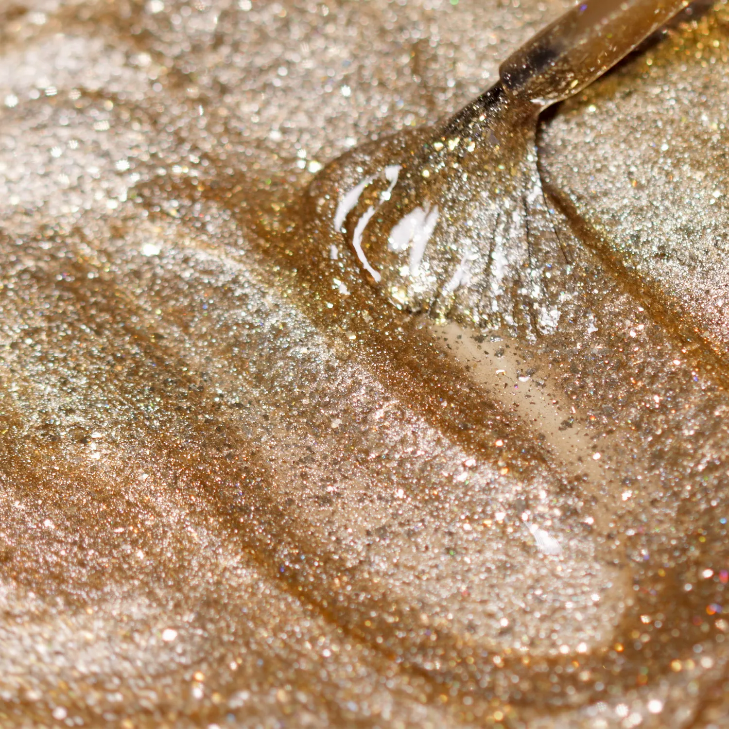 ILNP Old Money nagellack magnetisk champagne guld