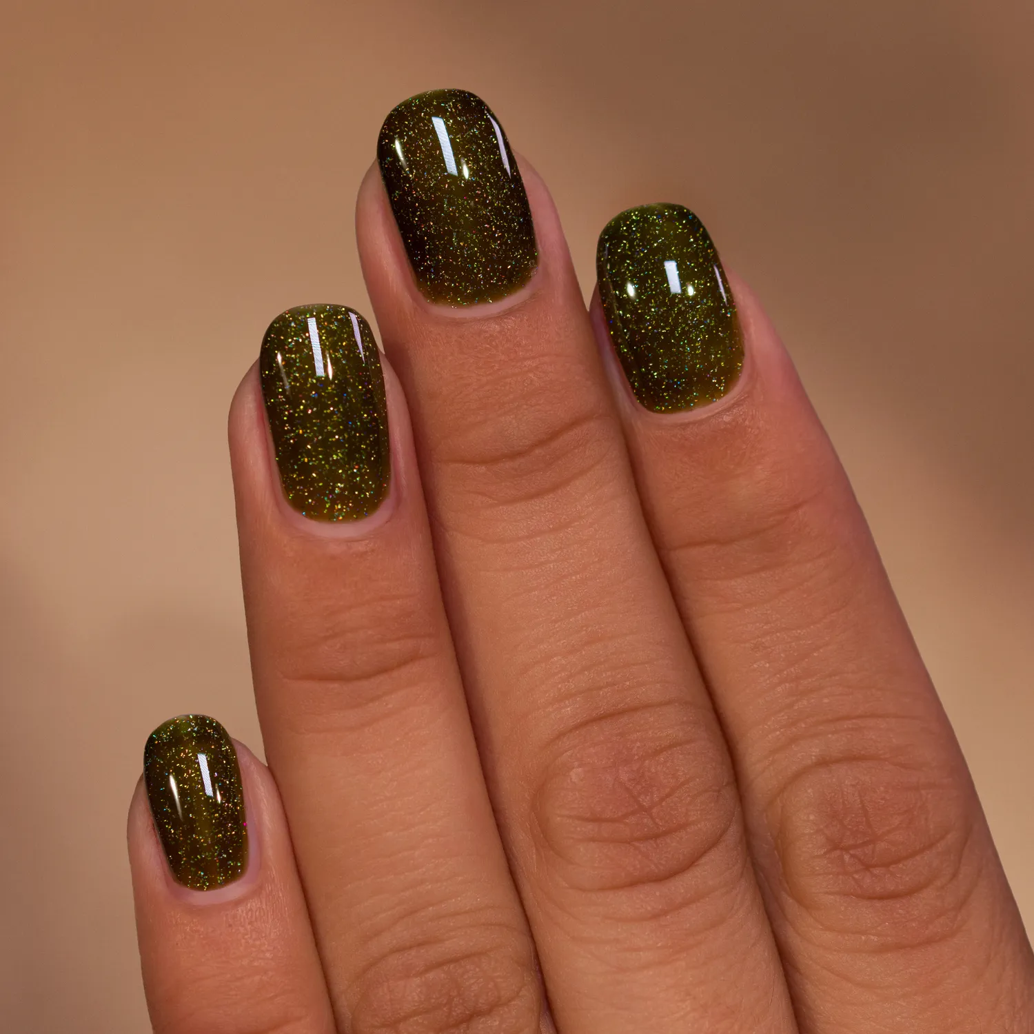 ILNP Vineyard Countryside nagellack olivgrön holografisk