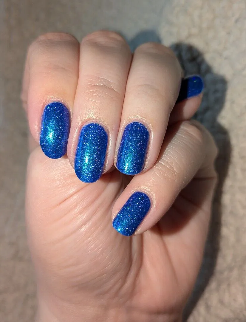 Cirque Colors Aerial Act nagellack koboltblå shimmer