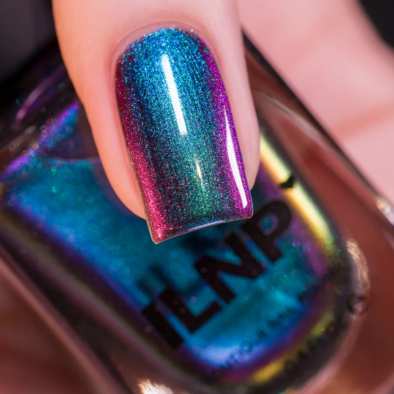 ILNP Hush Ultra Chrome nagellack multikrom teal