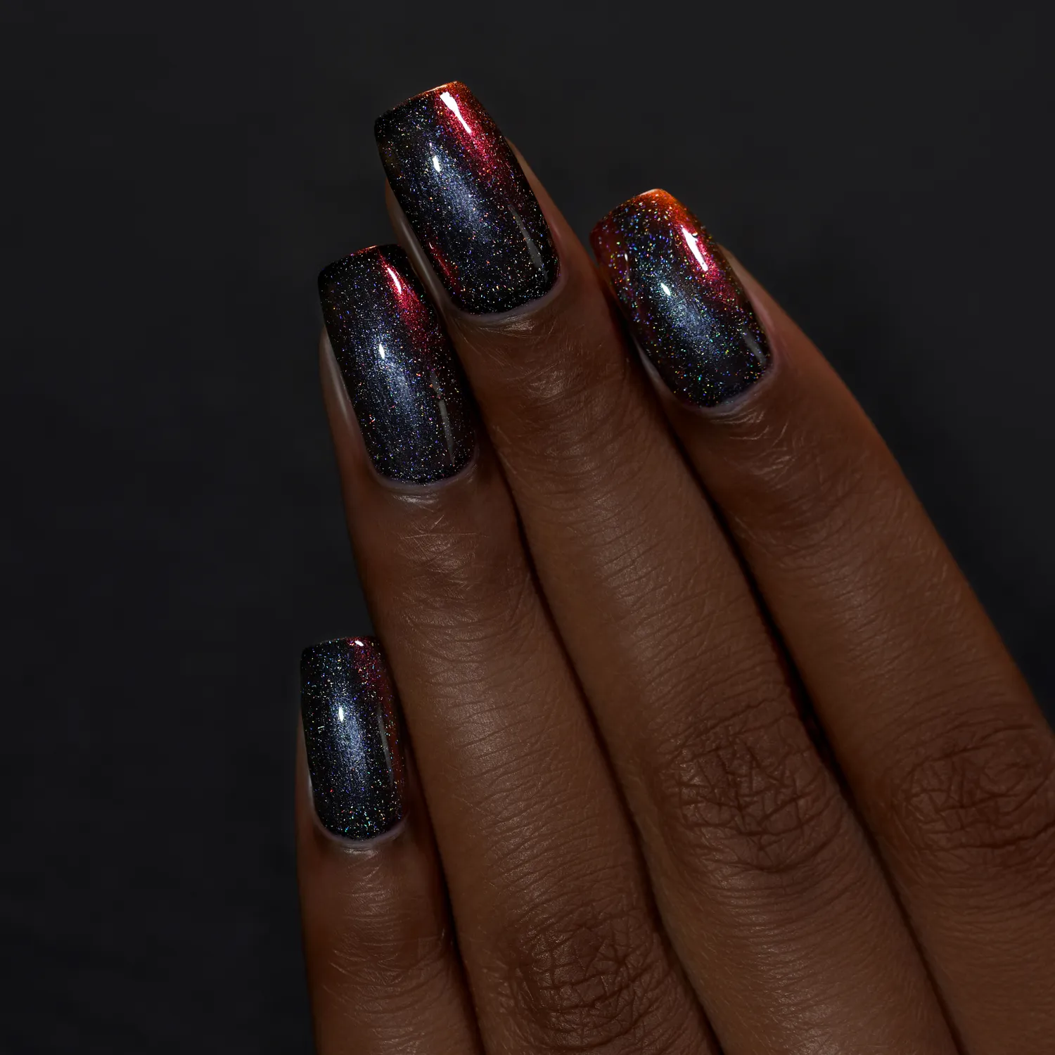 ILNP Ultra Chrome Eclipse (H) nagellack svart holografiskt