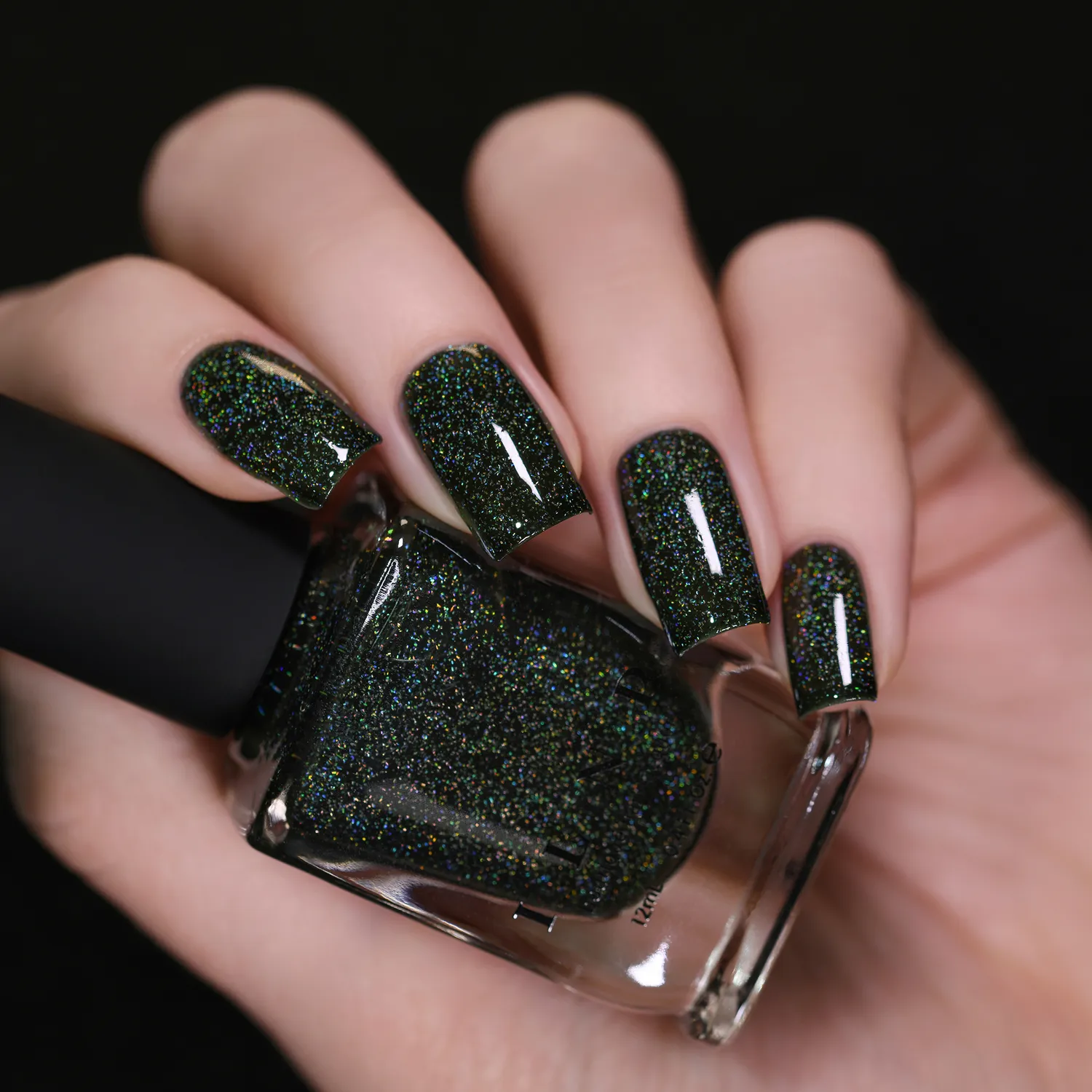 ILNP Tis The Season Holly nagellack mörkgrön holografisk