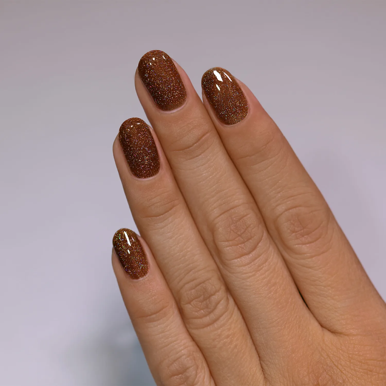 ILNP Winter Resort Timber nagellack varmbrun holografisk