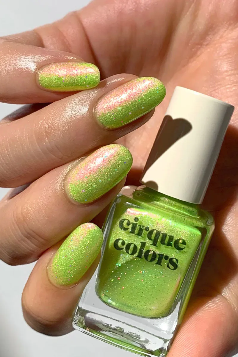 Cirque Colors You Tart nagellack holografisk syrgrön