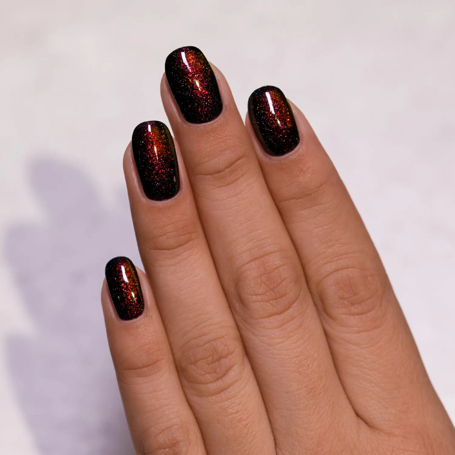ILNP Underground nagellack svart holografisk