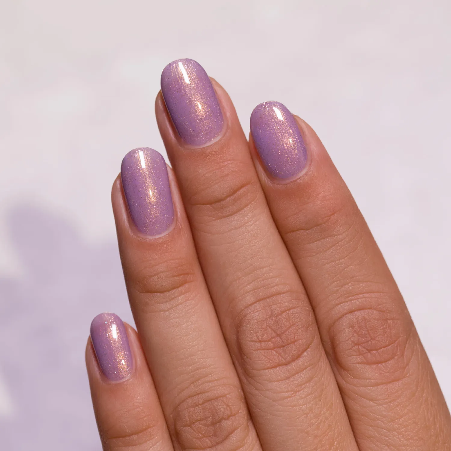 ILNP Lilac Bridges nagellack lila guldshimmer