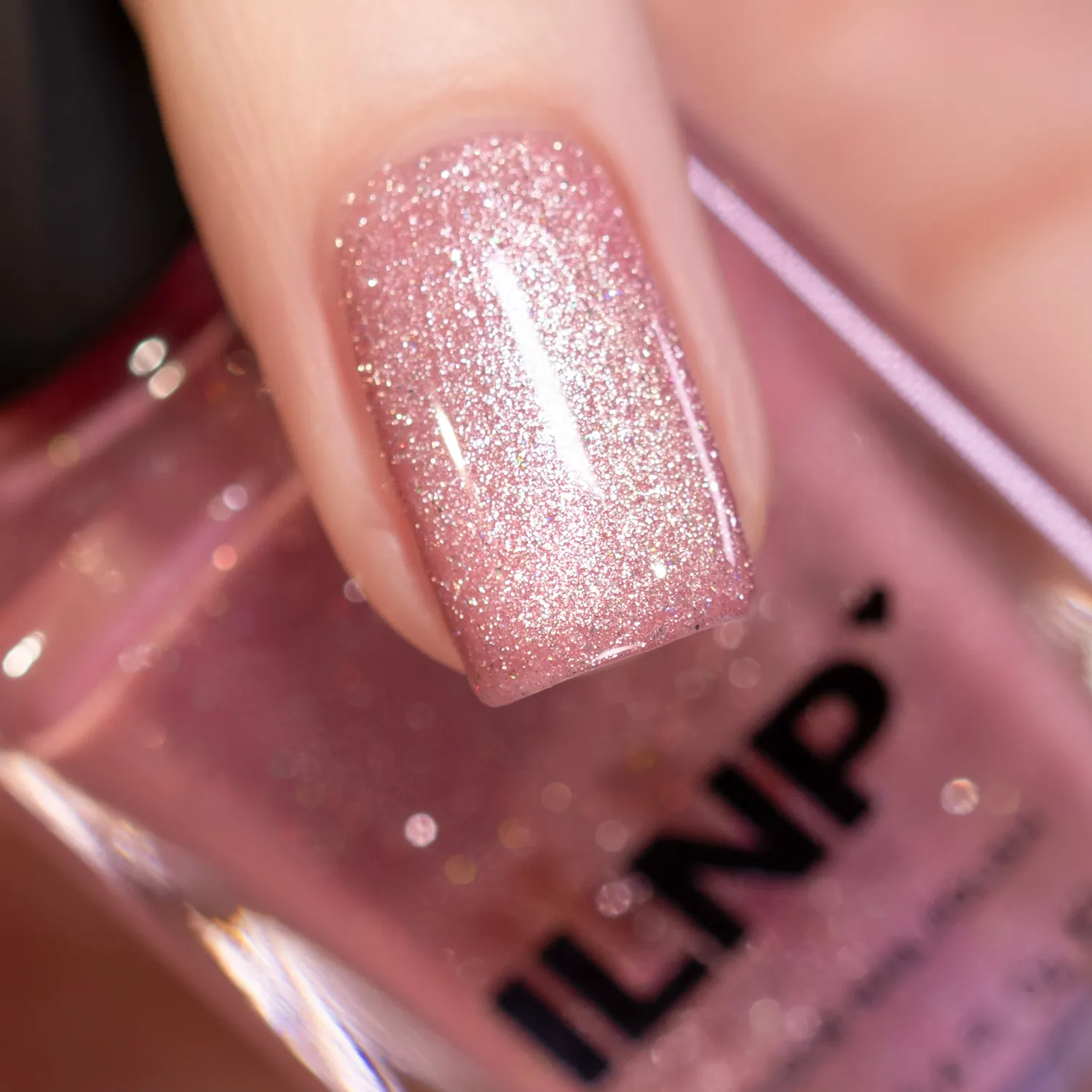 ILNP Pink Suede Velvet nagellack rosa magnetiskt