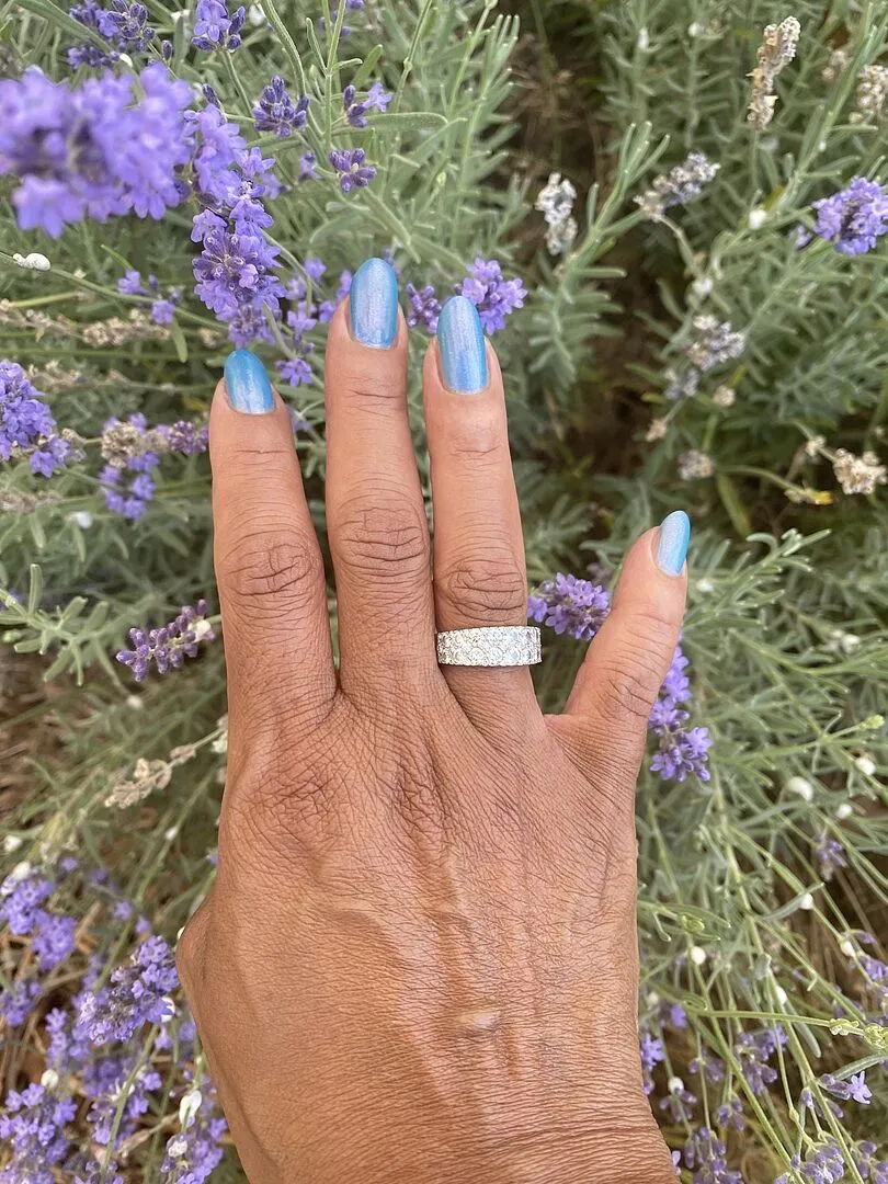 Cirque Colors Palm Springs nagellack cyanblått shimmer