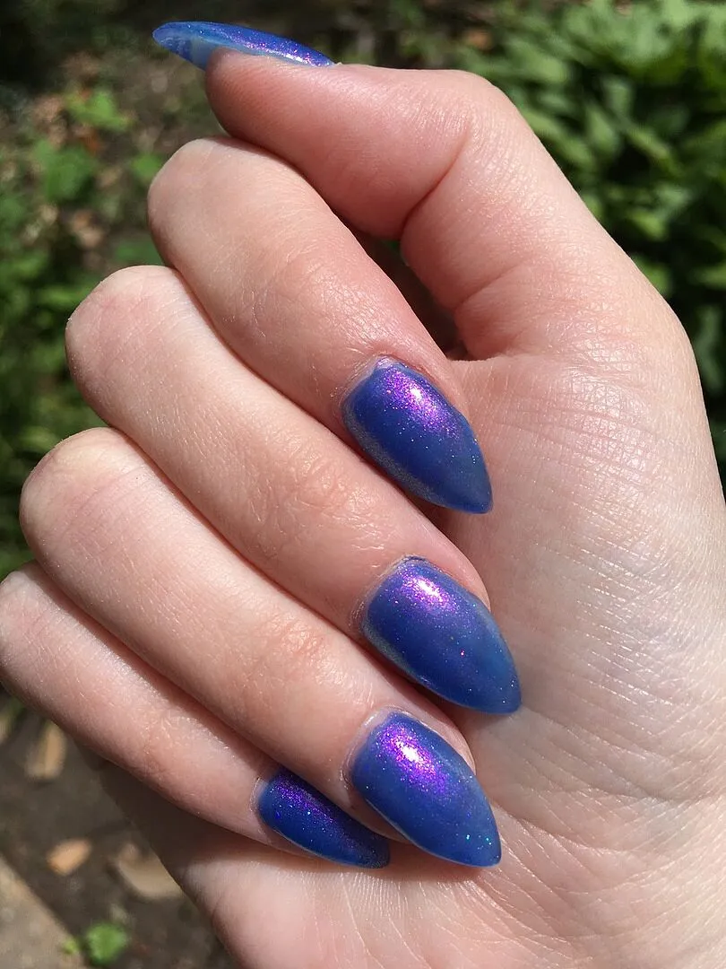 Cirque Colors Heart of Glass nagellack kobolt skimmer