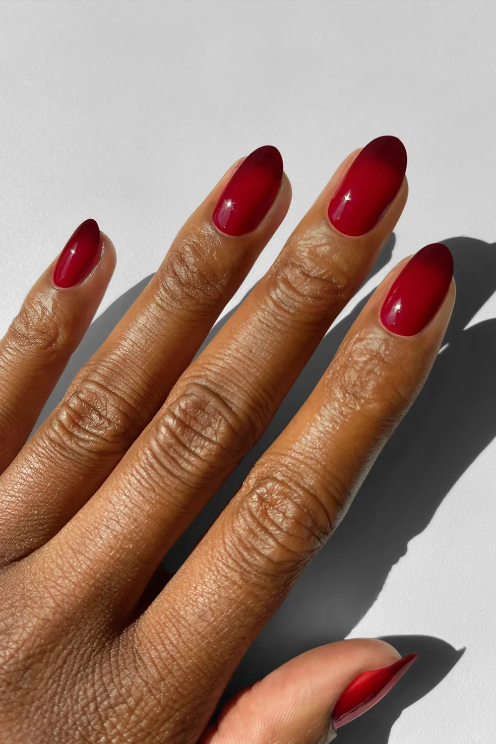 Cirque Colors Rothko Red nagellack thermal kall-varm