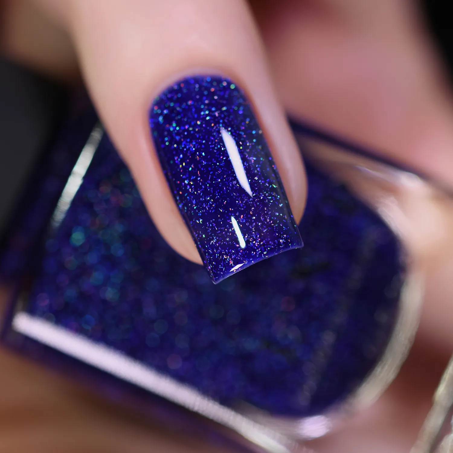 ILNP At Sea Set Sail nagellack koboltblå holo jelly