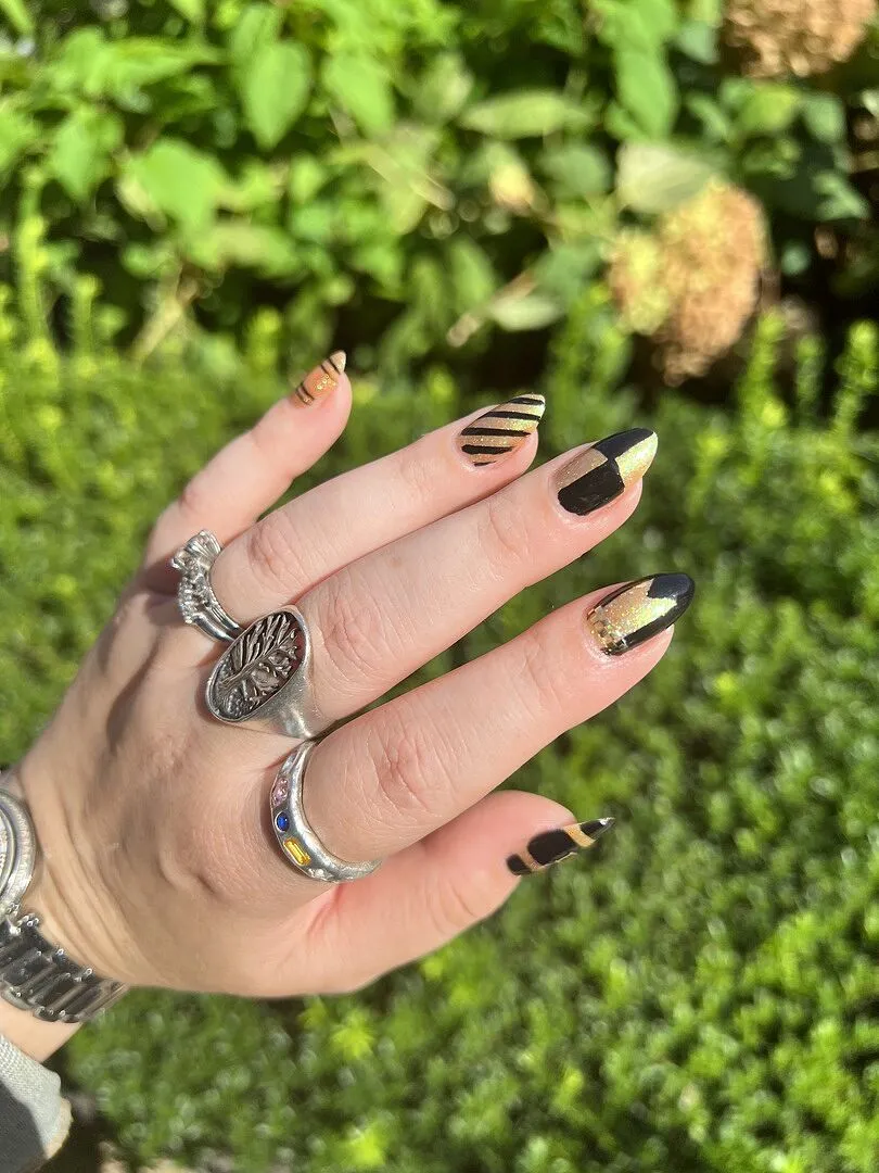 Cirque Colors At Its Finest nail art pensel tunn