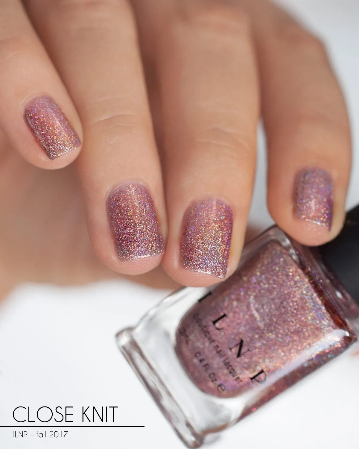 ILNP Ultra Holo Close Knit nagellack varmrosa