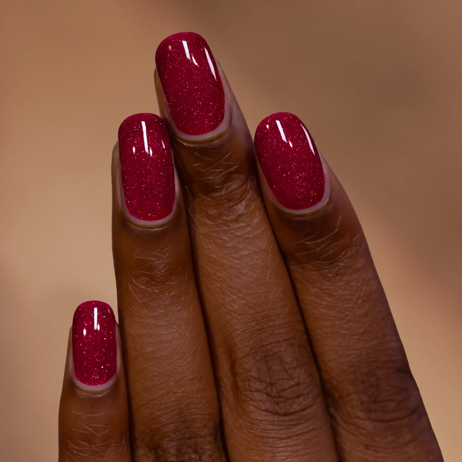 ILNP Vineyard Merlot nagellack vinröd holografisk jelly