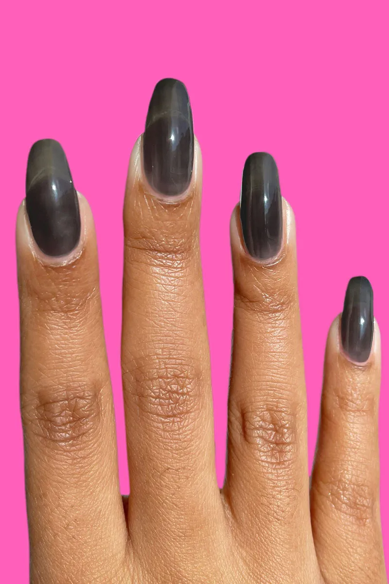 Cirque Colors NSFW Jelly nagellack svart transparent