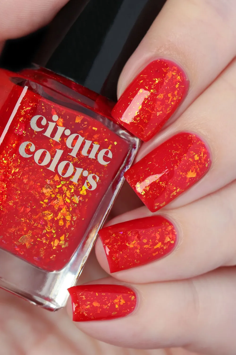 Cirque Colors Tutti Frutti nagellack röd jelly