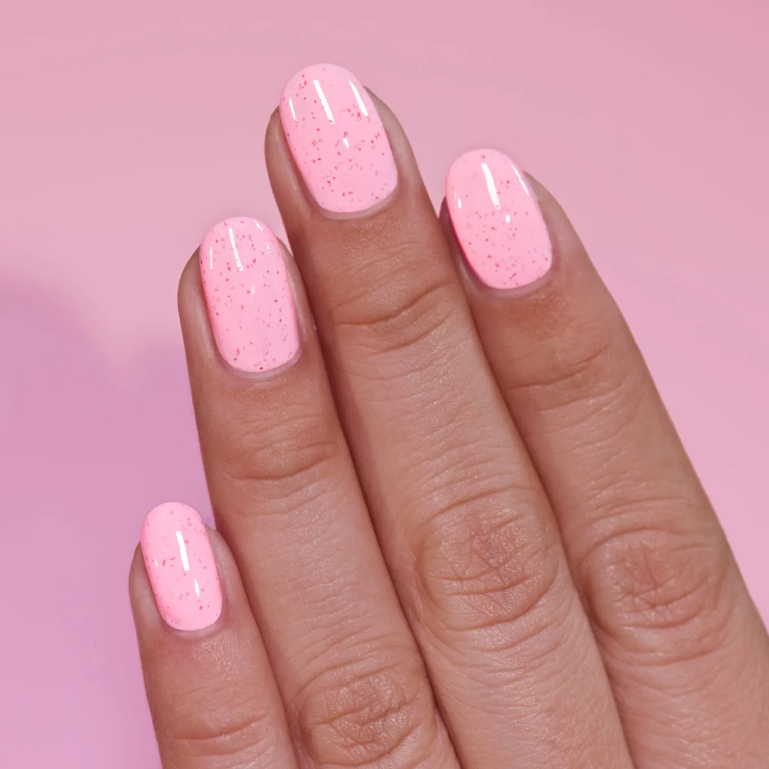ILNP Strawberry Shake nagellack pastellrosa flakes