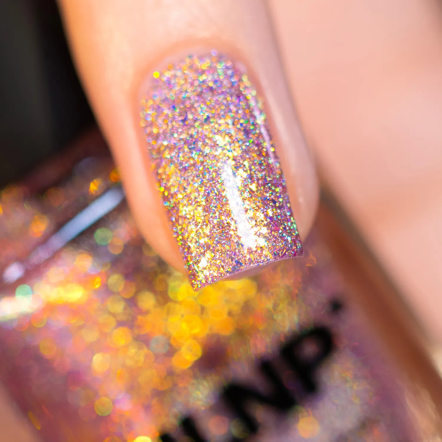 ILNP Halo nagellack rosa holografiskt skimmer