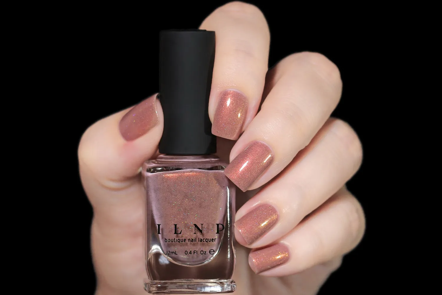 ILNP Quicksand nagellack varm taupe skimmer