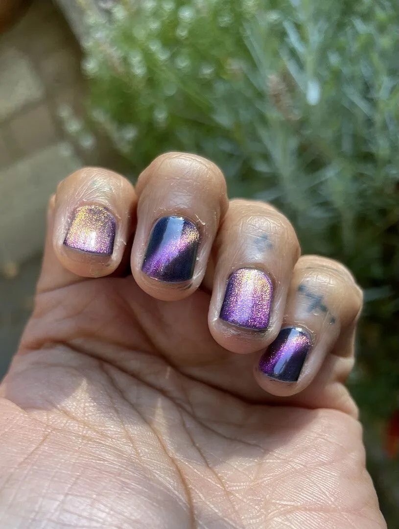 Cirque Colors Dream Within a Dream magnetlack blå