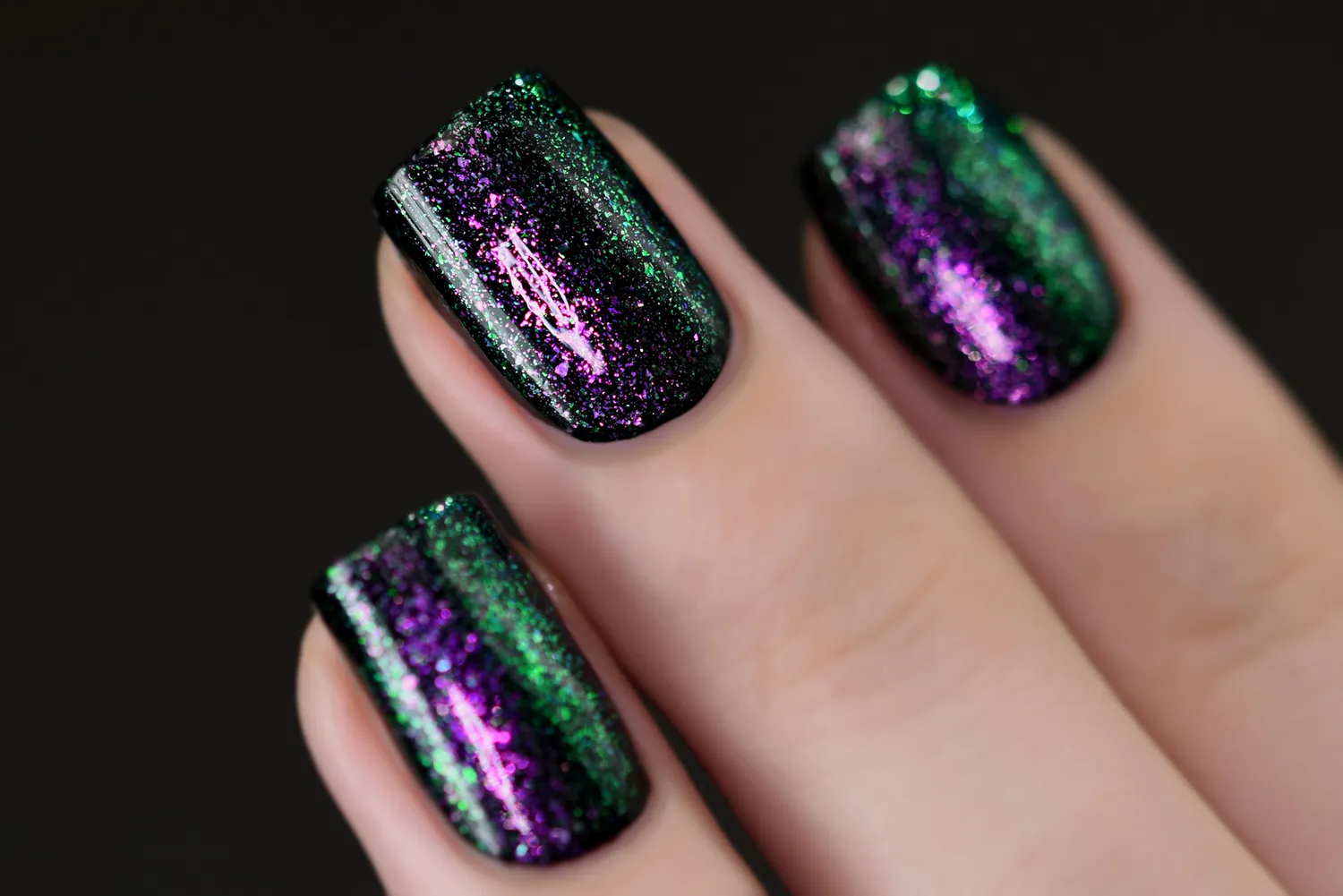 ILNP Real Magic Mile High nagellack topper duokrom