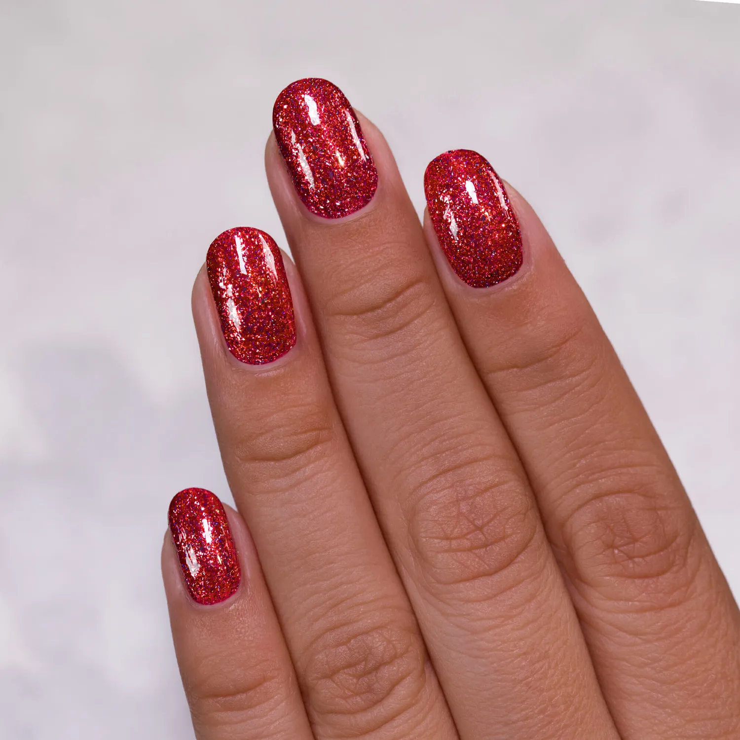 ILNP Cherry Luxe nagellack röd metallic