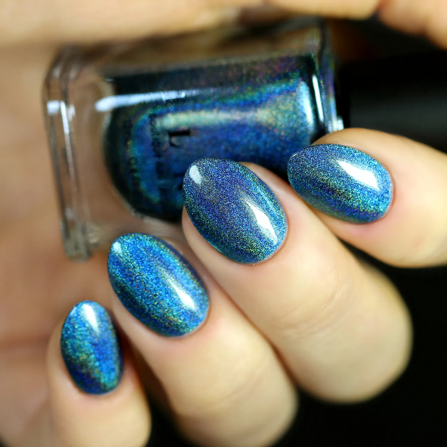 ILNP Emma holografiskt nagellack safirblå Ultra Holo