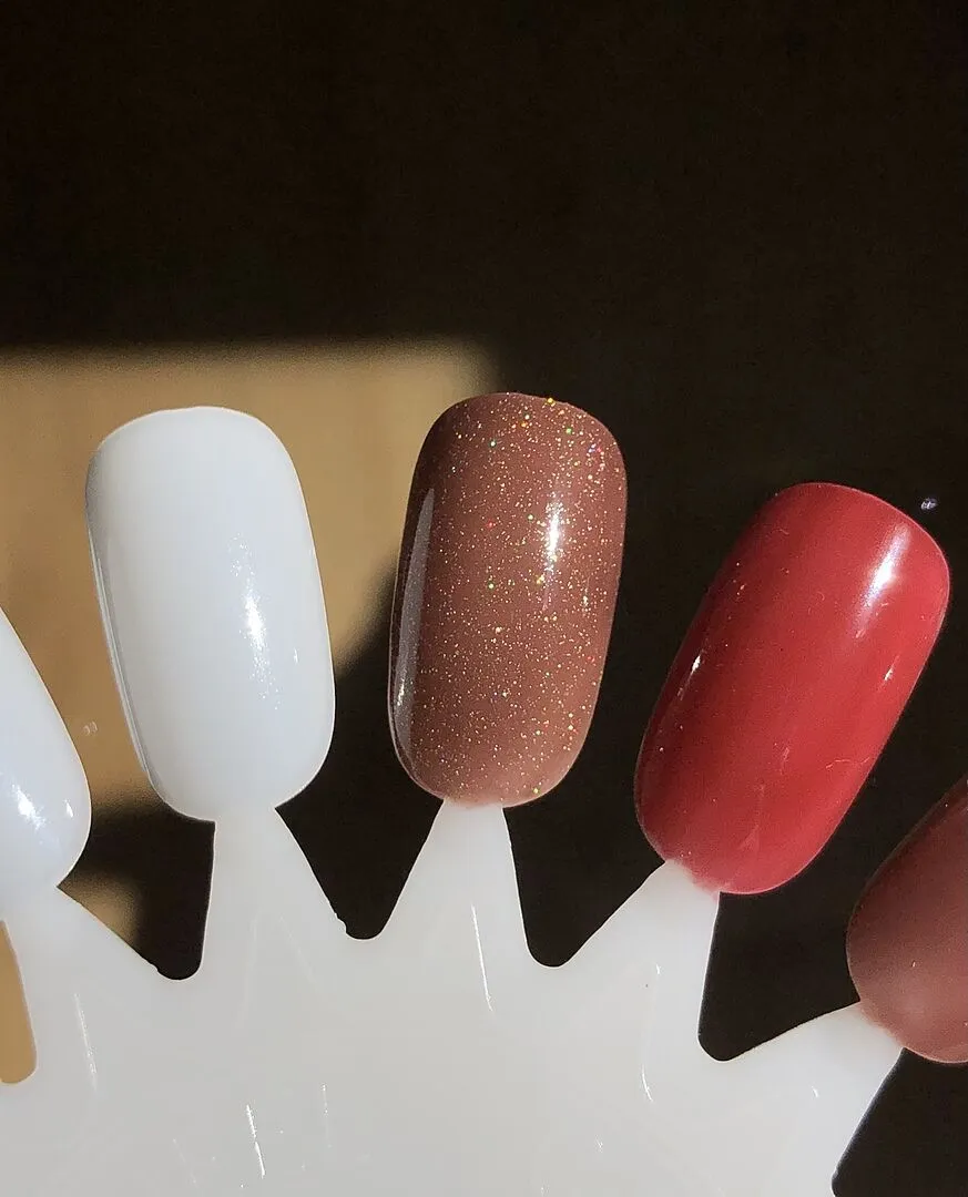 Cirque Colors Lumière topper guld glitter