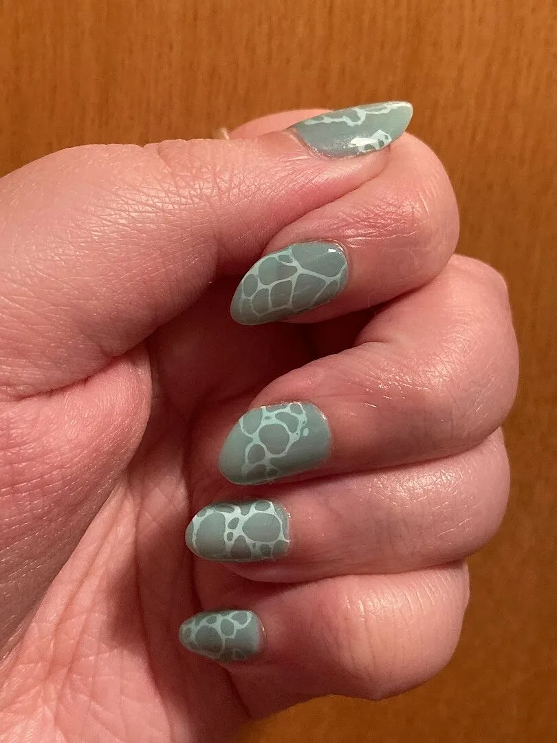 Cirque Colors Lagoon Jelly nagellack ljusblå transparent