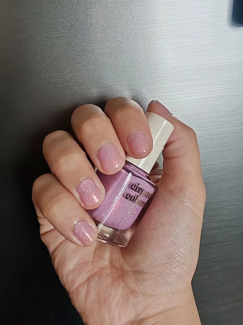Cirque Colors Marionette nagellack pastellrosa holografisk