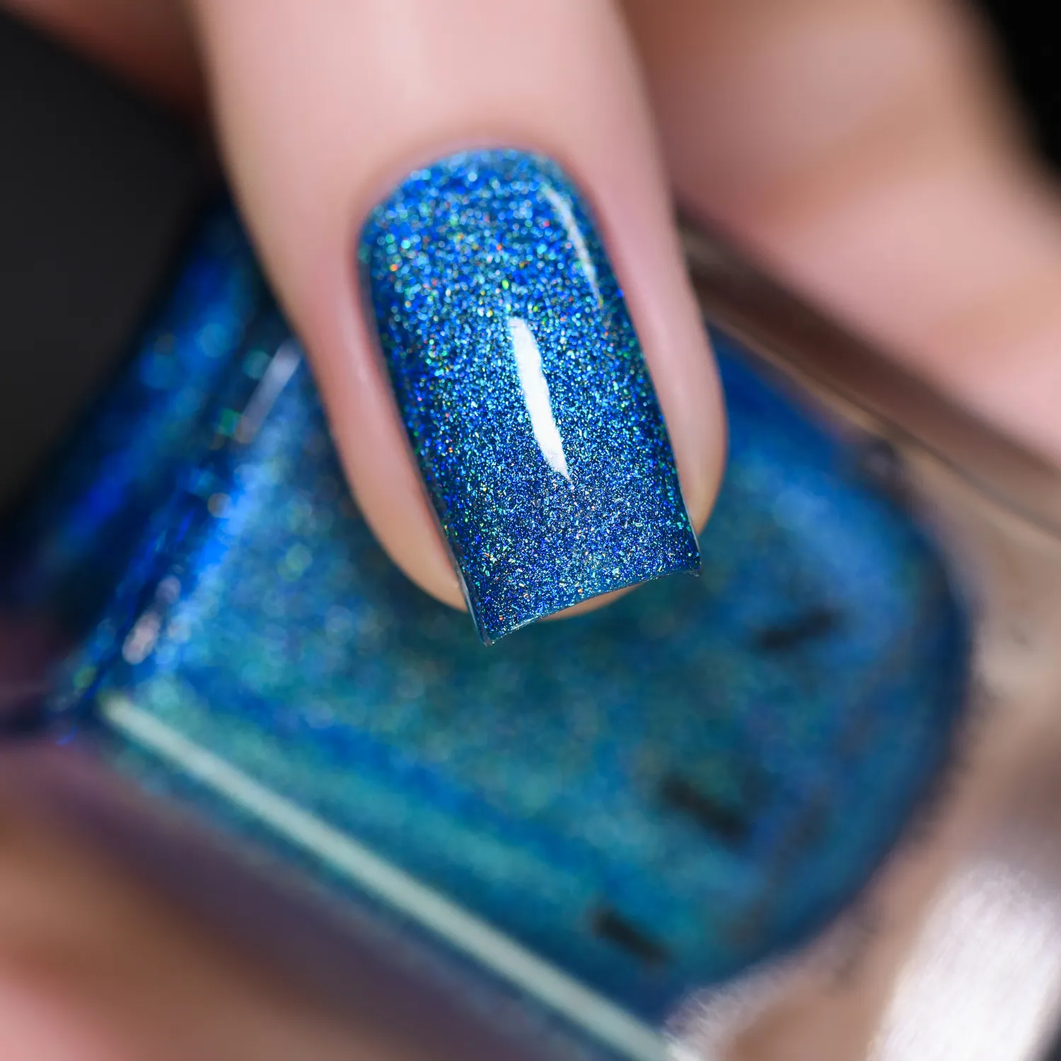 ILNP Daydream Serenity nagellack blått holo