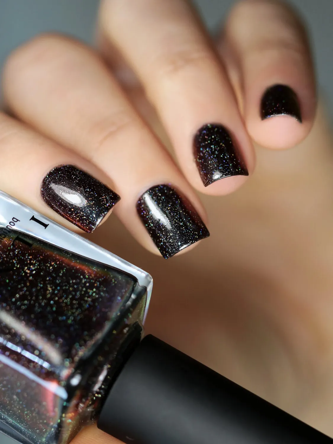 ILNP Ultra Chrome Eclipse (H) nagellack svart holografiskt
