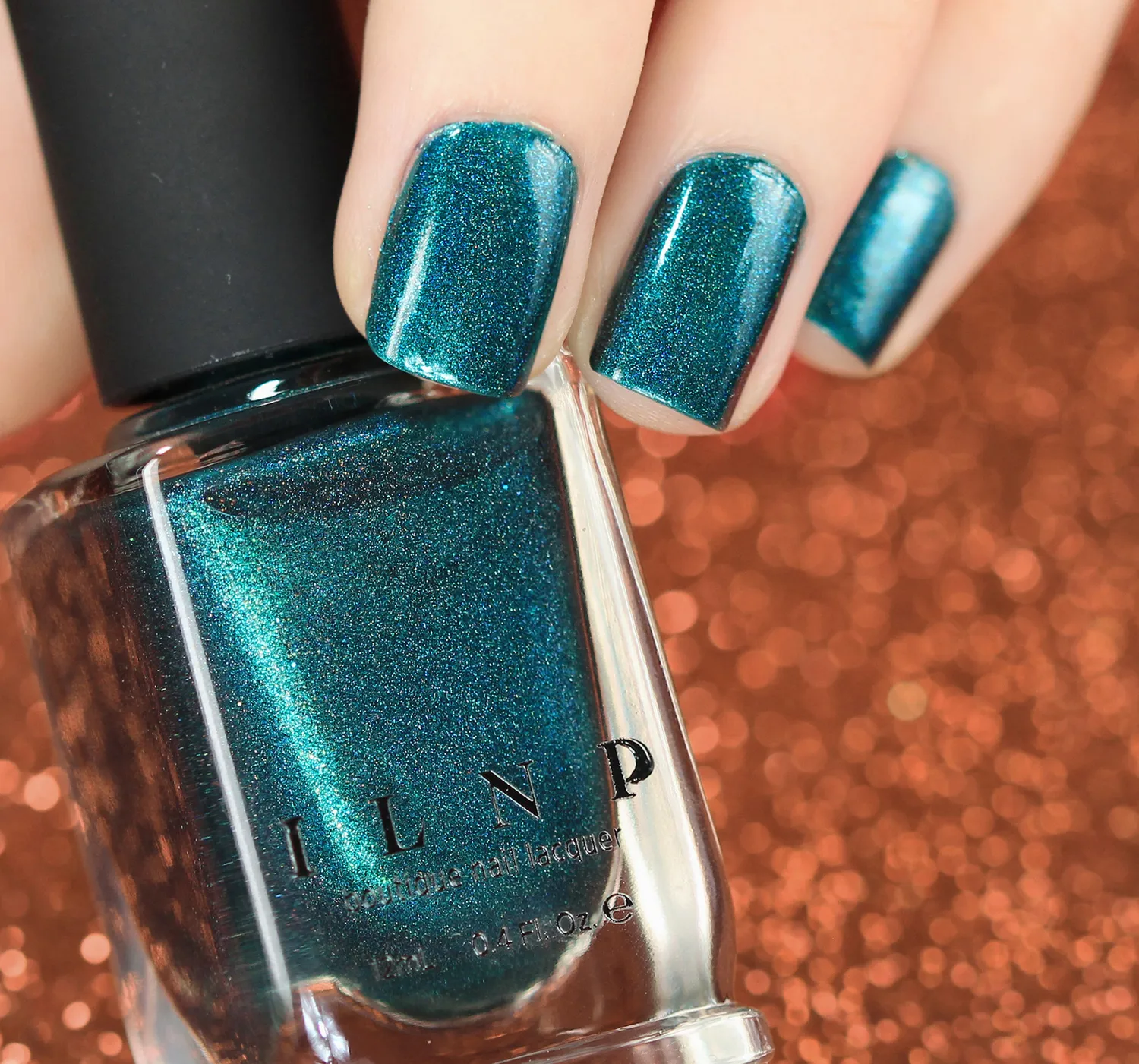 ILNP Fall Semester nagellack mörk teal holo