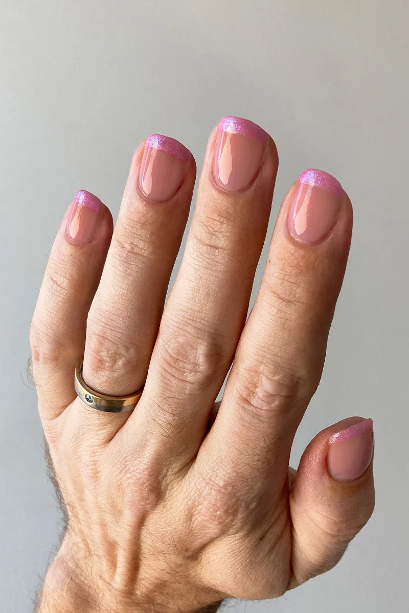 Cirque Colors True Love's First Kiss nagellack rosa