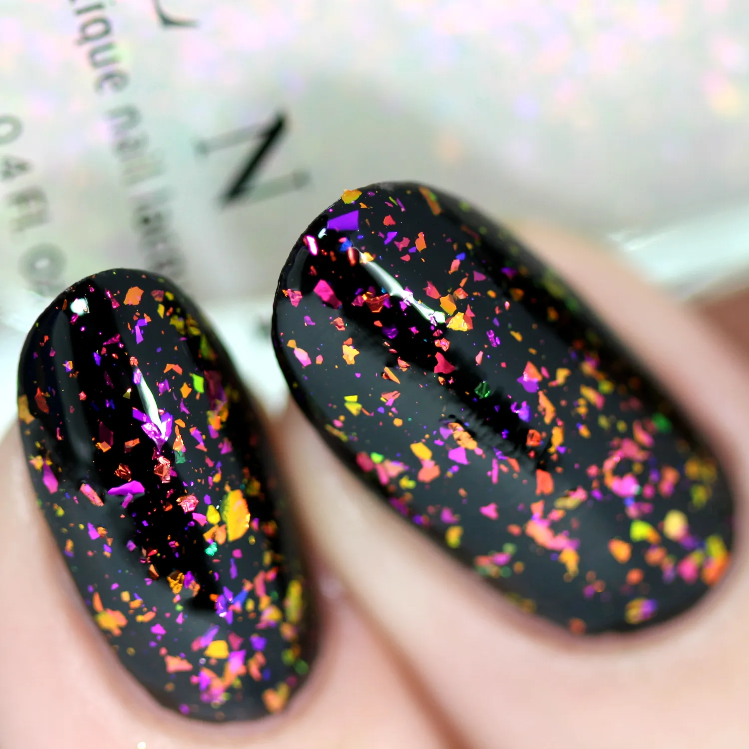 ILNP Real Magic Lovebird topper flakies